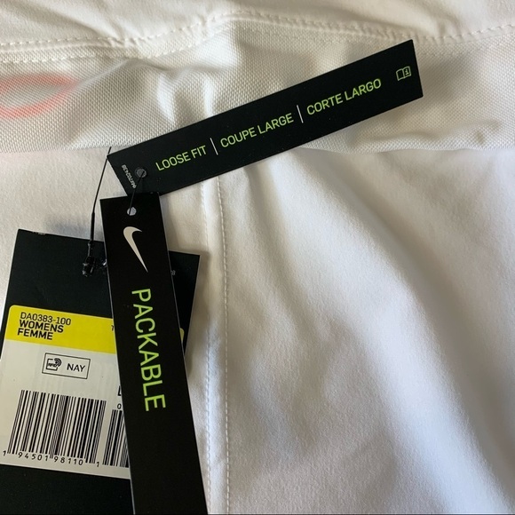 Nike Pro Dri Fit NWT Packable Lightweight Jacket - Picture 8 of 15